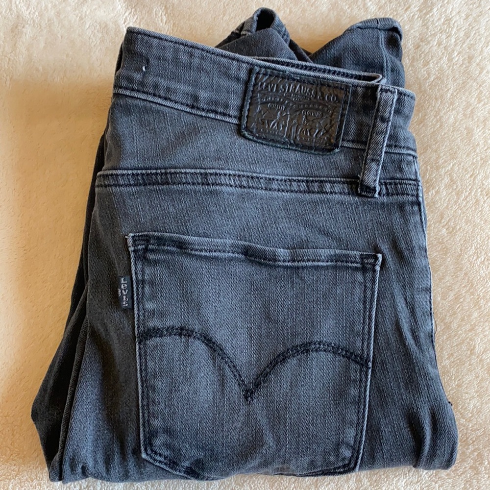 Women’s Gray Levi 721 High Rise Skinny Jeans Size 27